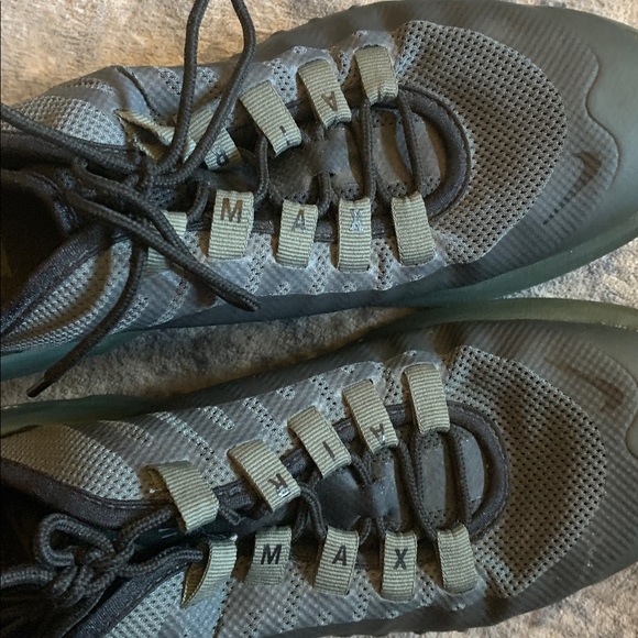 Nike Mens Air Max AXIS Running Shoes size 8 - Picture 6 of 8